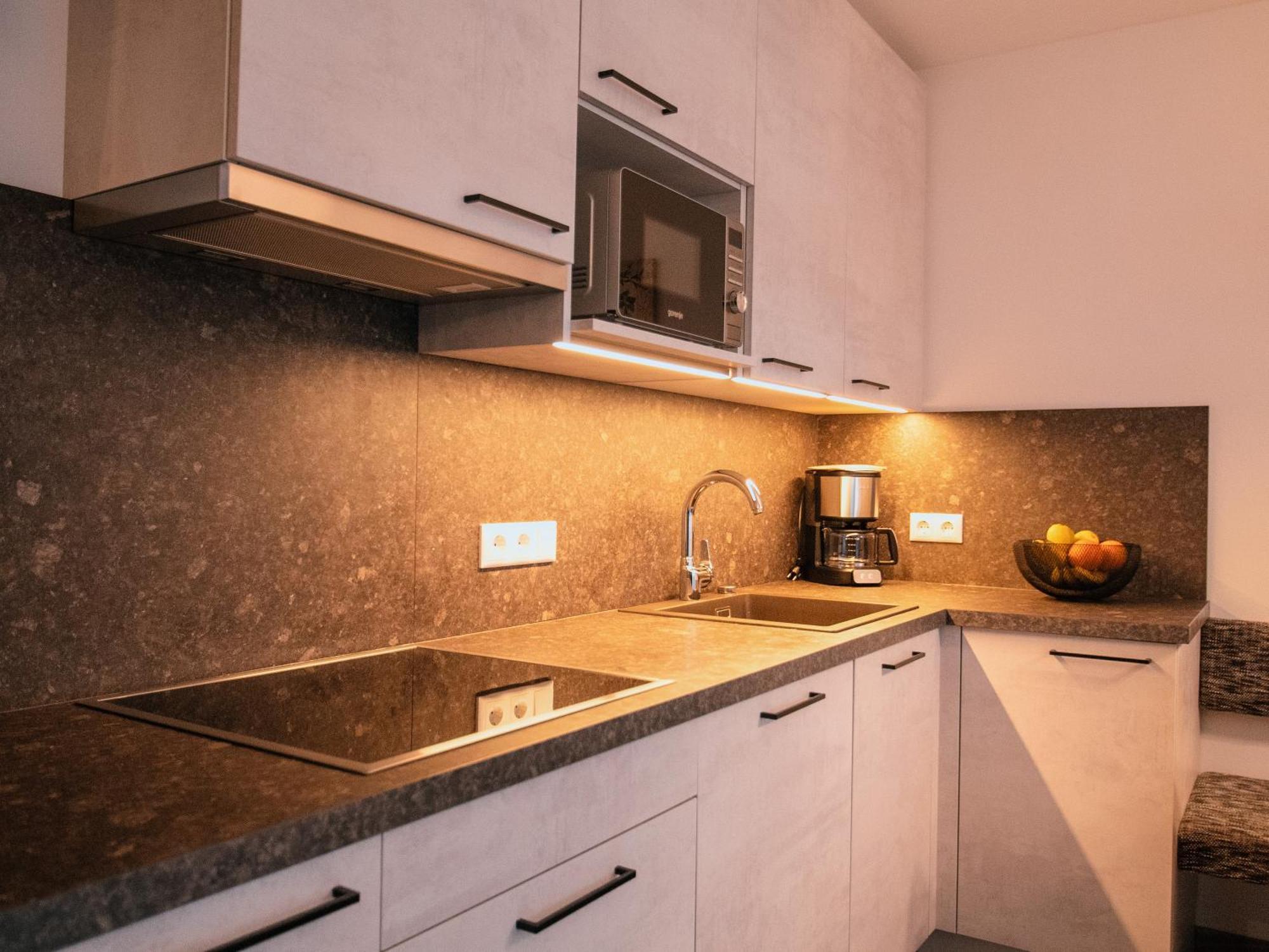 Zum Sonnentor App Larix Apartment Lutago Ngoại thất bức ảnh