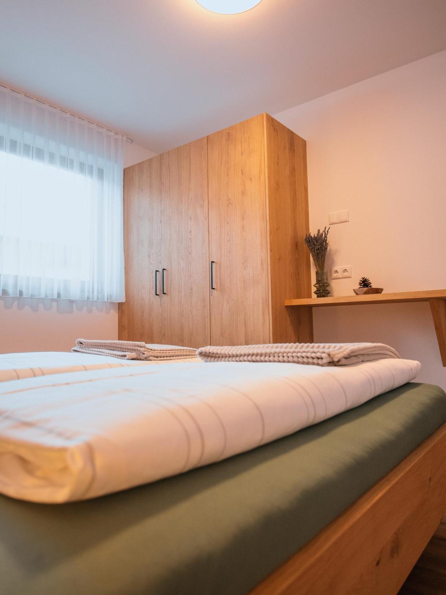 Zum Sonnentor App Larix Apartment Lutago Ngoại thất bức ảnh