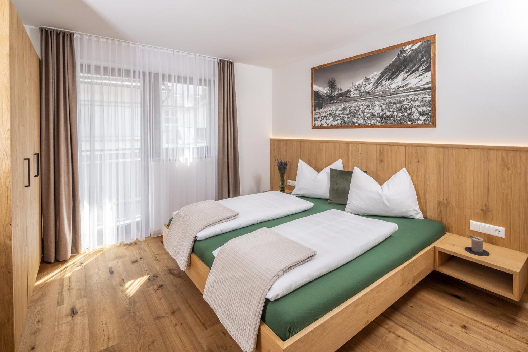 Zum Sonnentor App Larix Apartment Lutago Ngoại thất bức ảnh
